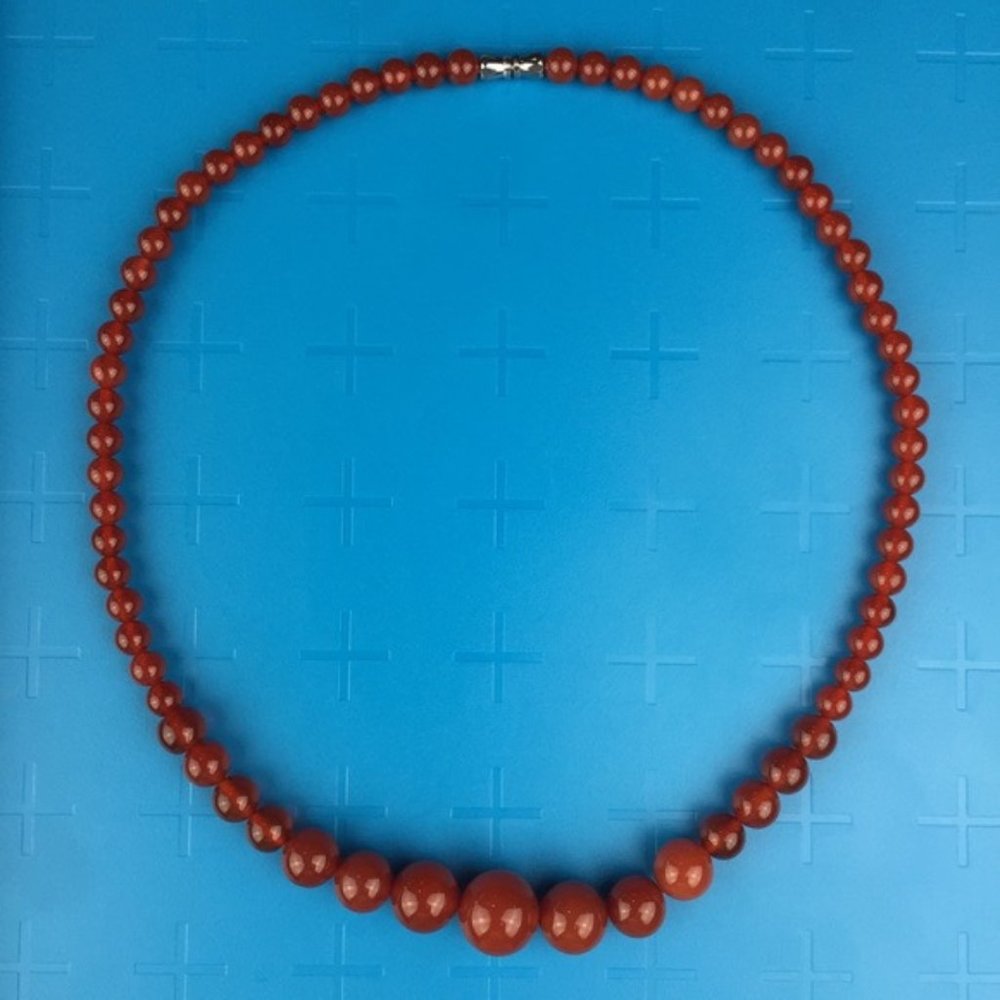 18 inches Red Jade Gradual Bead Necklace Classical